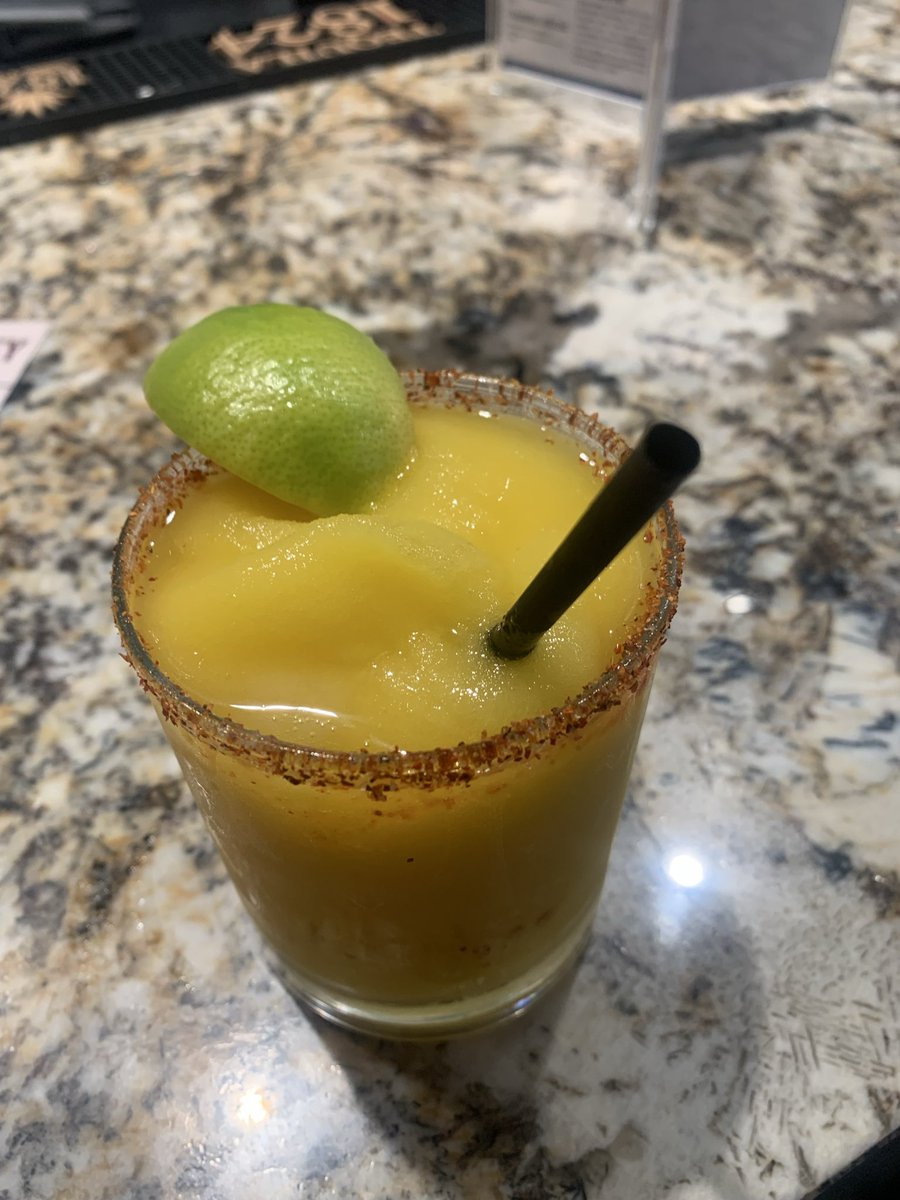 raayalyssa's tweet photo. need a drink! https://t.co/VRhQ8DOFuW
