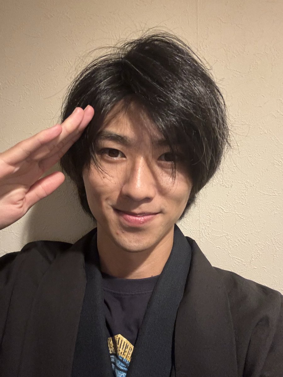 IidaRyuhei's tweet photo. 飯田隆平誕生日🎂&amp;飯田ラストライブ
ご来場ありがとうございました！

雨の中楽しい会となりました
またどこかでお会いするかと思いますので、お互い健やかに過ごしていきましょう

ありがとう！ https://t.co/ITHrhGYmuM
