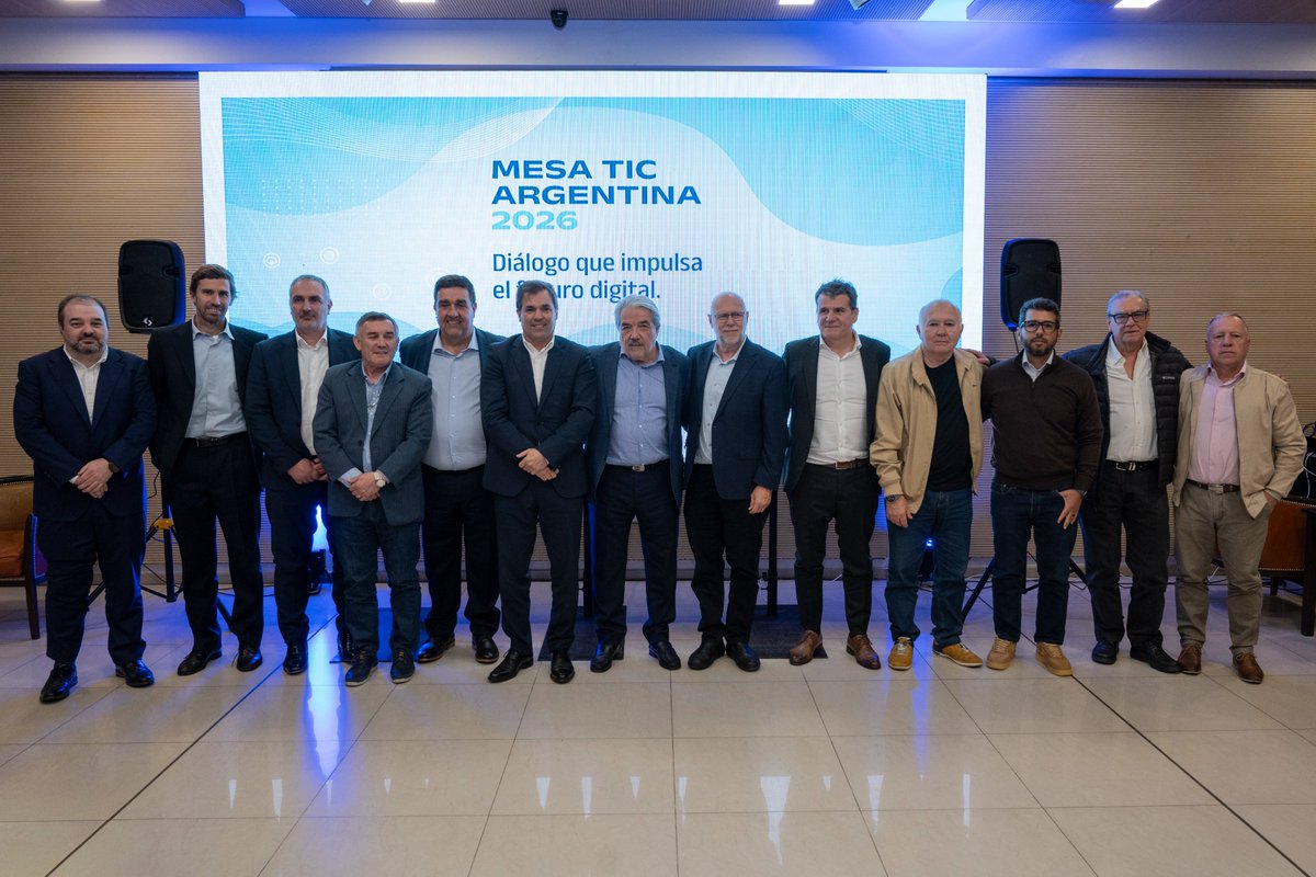 CabaseAr's tweet photo. Durante su anuncio, el interventor del @ENACOMArgentina, Juan Martín Ozores, destacó precisamente que la iniciativa se apalanca en los constantes intercambios de trabajo que el organismo mantiene con la Mesa TIC, de la cual la Cámara forma parte. https://t.co/b1zBrrJmva