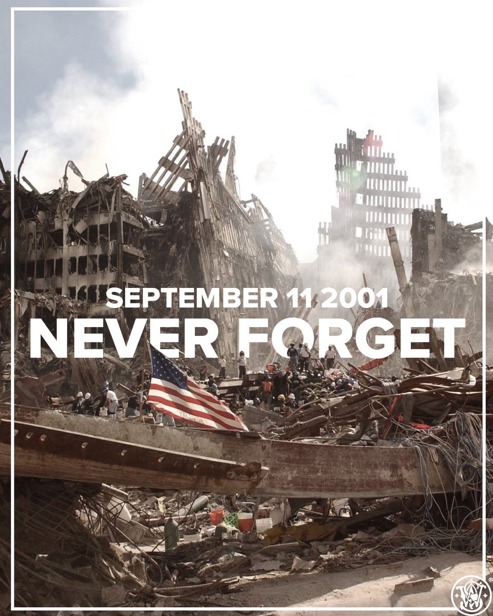 Smith_WessonInc's tweet photo. Never forget. 🇺🇸 

We are forever grateful for the bravery of all first responders, on this day and every day. https://t.co/glrrAhkMZe