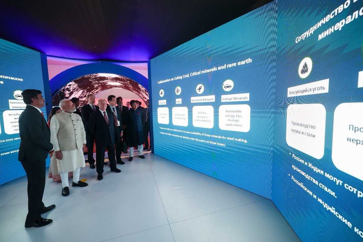 narendramodi's tweet photo. The India-Russia economic partnership continues to gather momentum.
In Delhi, President Putin and I participated in INNOPROM, bringing together several companies from both countries. It reflects the growing depth of our business engagement.
Индийско-Российское экономическое партнёрство продолжает набирать обороты.
Я и Президент Путин приняли участие в «Иннопроме» в Дели, собравшем представителей нескольких компаний из обеих стран, что отражает растущую глубину нашего делового взаимодействия.
@BricsIndia2026