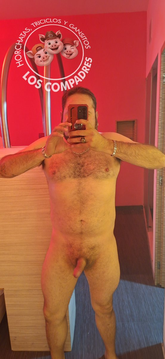 Loscompaxx's tweet photo. Tenderé panza de yegüa y cuerpo de tamal,  y pitochi, pero que cres tu no te lo estas comiendo 😉
Hace frío pandilla 😏😏😏 https://t.co/L5qvFQgaRh