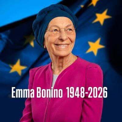 GenCar5's tweet photo. Ho ammirato sempre Emma Bonino, che incarna al massimo livello l'idiosincrasia dei nostri tempi: tutto per i diritti civili, niente per i diritti sociali. Ma ognuno ha il suo specifico e le conquiste civili, ieri, come oggi e pure domani non sono mai facili né scontate. Rispetto. https://t.co/5FQLBwQmpF