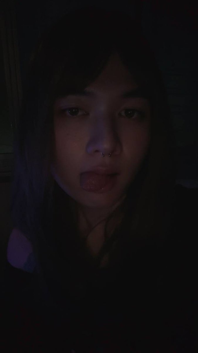 Chloecheeks_'s tweet photo. someone requested tongue, hope you like it

#여장 #여장남자 #CD #男子 #男の娘 #femboy #crossdresser https://t.co/Gm0ciJq7Yu