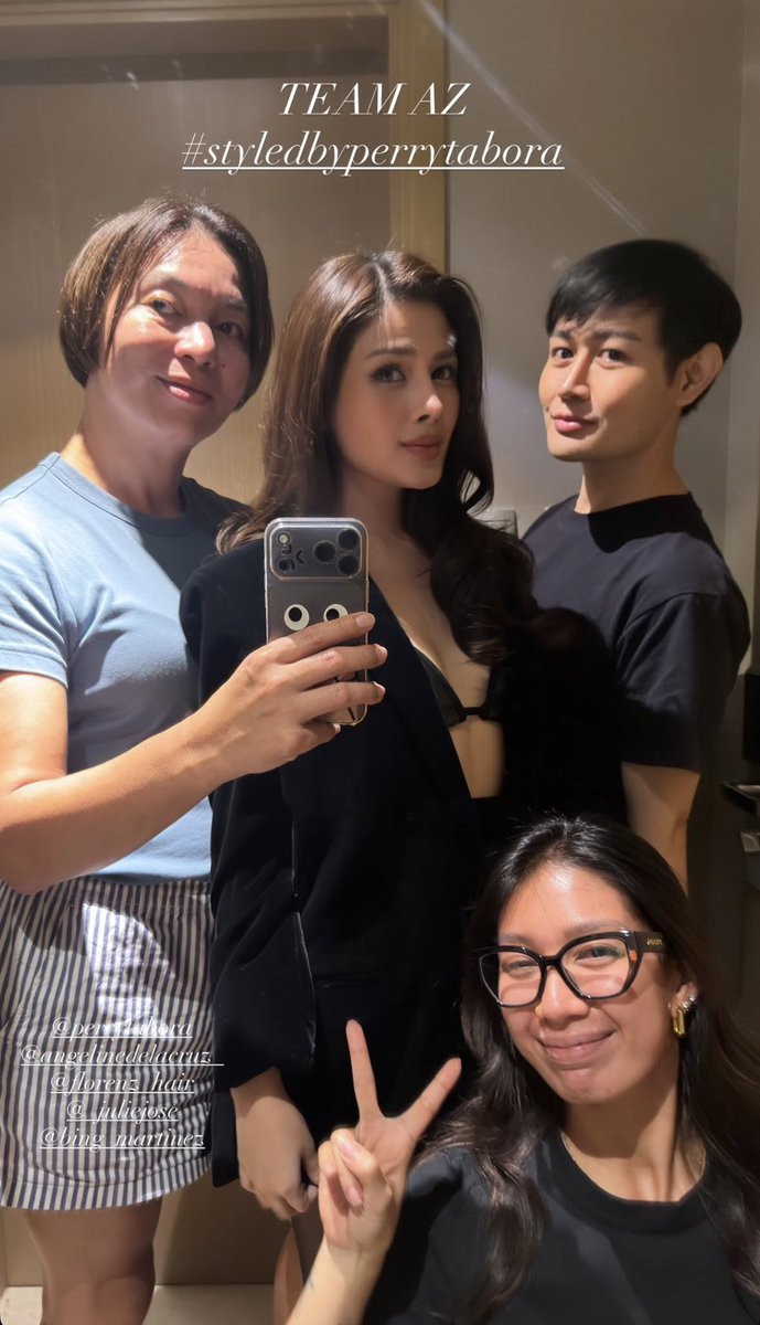 TeamAZOFC's tweet photo. 𝗔𝗭 𝗔𝗧 𝗧𝗢𝗡𝗜𝗚𝗛𝗧'𝗦 𝗘𝗩𝗘𝗡𝗧 𝗜𝗦 𝗔 𝗪𝗛𝗢𝗟𝗘 𝗠𝗢𝗢𝗗 ✨

She looks incredibly gorgeous in her outfit and we are dying to see that full &amp; breathtaking look! 

Have the best time tonight, Aza! 💜

#AzMartinez | @_AZMartinez https://t.co/f051k0jOiN
