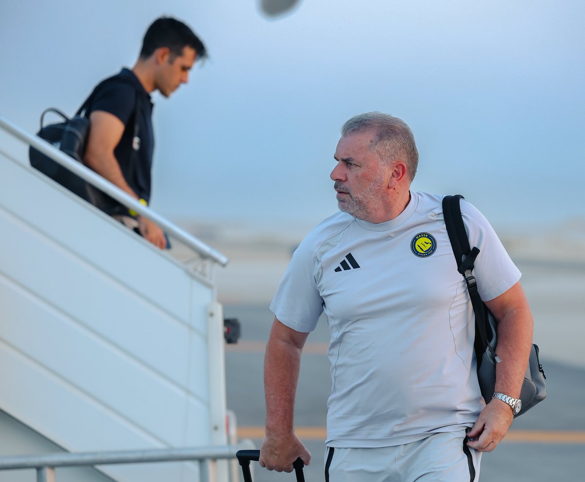 AlNassrFC's tweet photo. هُنا الدمـام 💛 https://t.co/4BN0QecisH