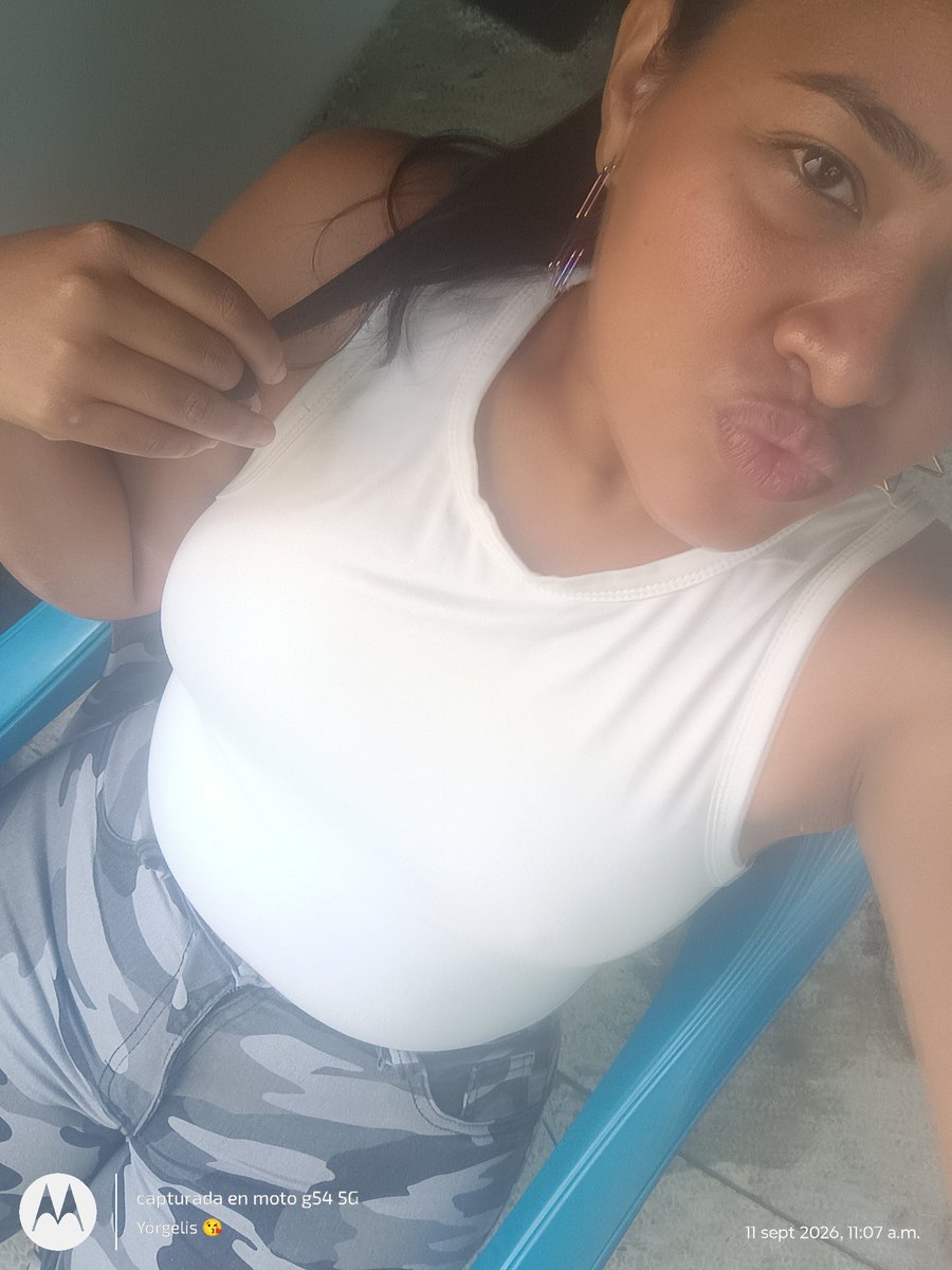 Yorgeli10566535's tweet photo. Rico viernes 🤤 https://t.co/asc0D65B3r