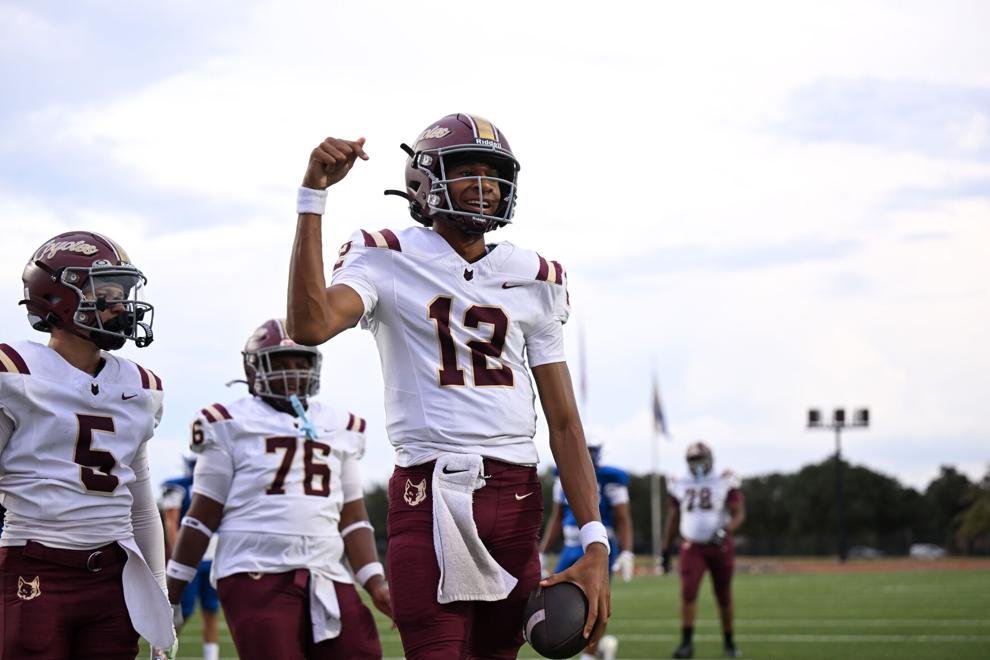 ChrisAllenQB's tweet photo. Great team win last night. Keep building. 

@scoreeveryplay3 @HHSRecruiting
@OldSchoolQB @PrepRedzoneTX
@QBUniverseQBU @QBHitList
@FriscoFB #TXHSFB 

https://t.co/GeFyZ0YO7D https://t.co/vVFvxqLqPp