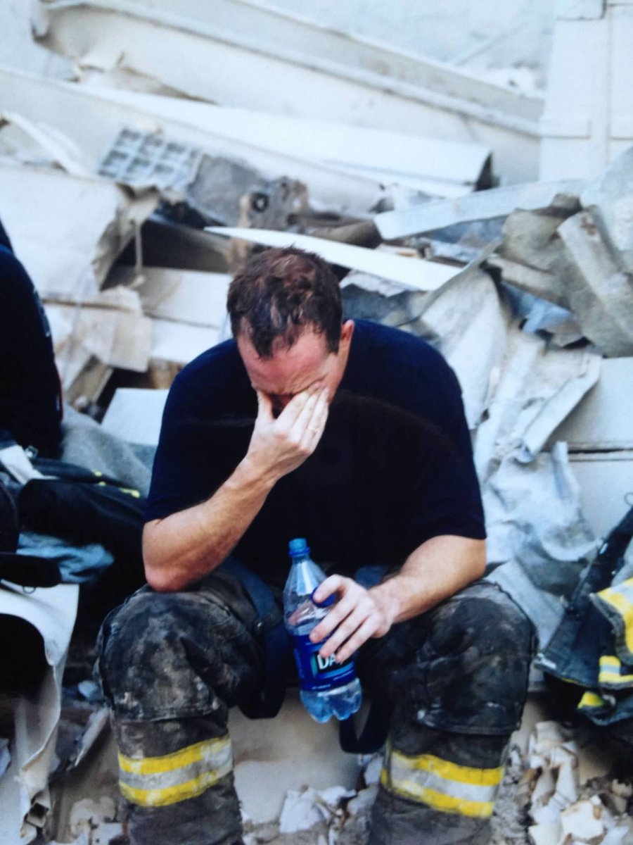 jack_g_nicastro's tweet photo. I share more of my mom's photos from Ground Zero in honor of those brave Americans who lost their lives, their families who were robbed of their loved ones, and those heroes who did what they could amid the wreckage. https://t.co/zks2UaxkQw