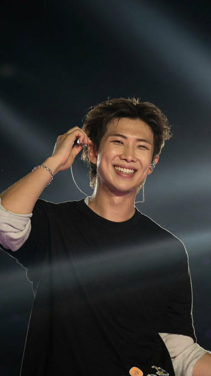 shruti_713's tweet photo. @bts_bighit HAPPIEST BIRTHDAY PRETTY DIMPLE BOY !!!! JOONIE ILYSM THANK YOU FOR LIGHTING UP MY WORLD WITH YOUR EXISTENCE I'M ALWAYS GRATEFUL TO HAVE YOU IN MY LIFE 💖💖💖💖💖 https://t.co/CHHtUL5vcY