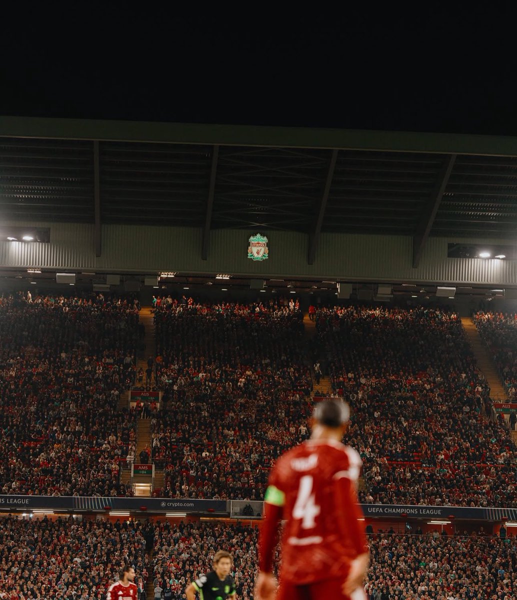 SamueILFC's tweet photo. What a photo. ❤️ https://t.co/xC0IENHbP0