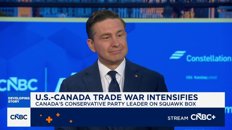Harry__Faulkner's tweet photo. Pierre Poilievre's U.S. media tour was a major success. 

On CNBC's Squawk Box, Poilievre made the Canadian case for tariff-free trade and elicited support from Joe Kernen, the show's most pro-Trump panellist, who said, "It doesn't make sense" to attack Canada.

On Fox Business Network, Poilievre elicited public support from Larry Kudlow, Trump's former Director of the National Economic Council, to drop tariffs on Canada.

Both programs are heavily watched by administration officials and American business leaders because the hosts are trusted individuals.

Pierre Poilievre was able to strategically elicit public endorsements of Canada's trade position from American TV hosts on some of the largest broadcasts in the country. Trump's trusted broadcasters just endorsed Canada's position.

Total Team Canada Victory.