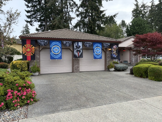CleosPal's tweet photo. 9/11 Tribute ...
We decorated for the 25th anniversary. Lord, please keep those attending ceremonies today safe. Amen. https://t.co/lmNPkccZFx