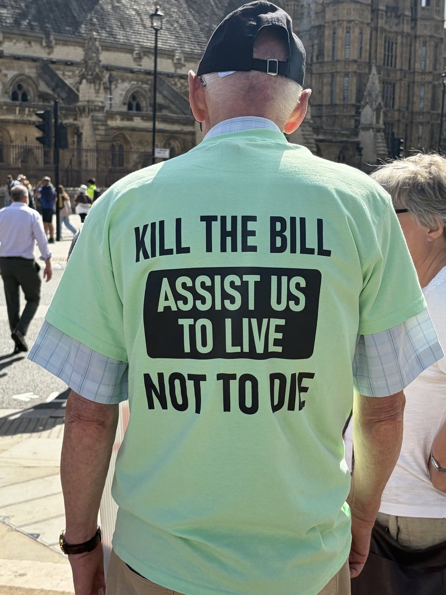 Dis_PPL_Protest's tweet photo. #NoToAD
#VoteNo 

Pictures from the vigil at Parliament Square today 
Big thank you to @RichardBurgon for supporting the vigil against assisted dying today 
Photo credit @EllenClifford1 
Photo credit @paulapeters2 https://t.co/ZCH19cTb9S