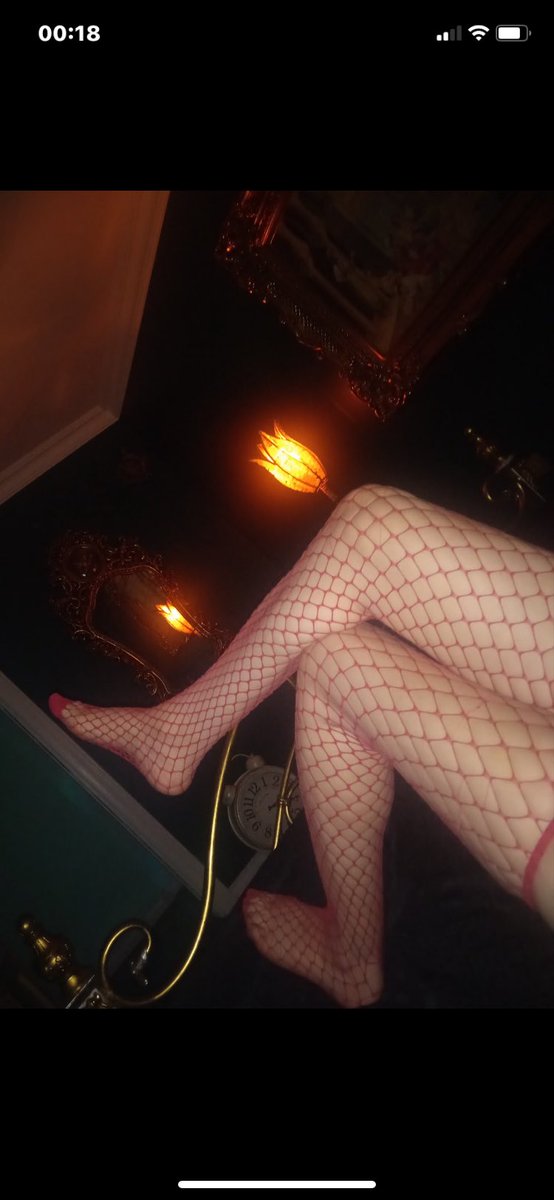 AlpSuwbe35's tweet photo. İzmir-Bornova 🏡🏡

#femboy #fembttm #ass
@gayroskop @izmirgayilan3 @izmirgayilan5 @izmirgayarayis0 @GayRomance0 @BramOhno0rk @GayRelatosPorno @GayAraBuL35 @Gayarabul_TR @gaypasif_izmir https://t.co/LDZdDhkMa5
