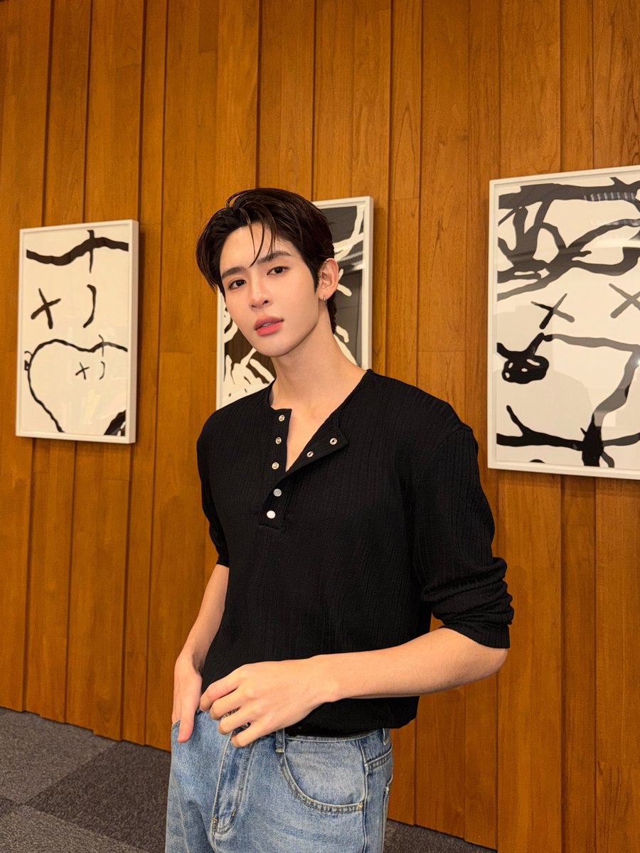 JSY_Latam's tweet photo. 11/09/2026
Publicacion de IG : james.spmk
🔗https://t.co/4QiTWcrIVl
(Dar like,compartir y comentar)
JAMESJESSY SCENT OF LOVE X EVERPINK
#EVERPINKxJSJS
#JamesSu #JessyJS #JSY https://t.co/syLBWATu5i