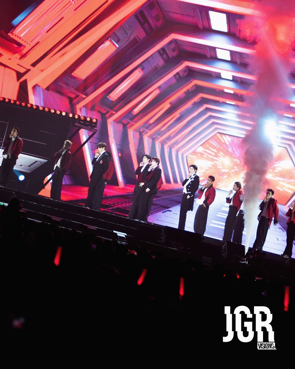 GokanGin's tweet photo. Powered by all of you, navigated with love. Still glowing from this cosmic ride. 🛸✨

#PondPhuwinConcert
#PondPhuwinSoulDysseyConcert
#JGRvisions
#Stayvisions

📸IG jgr.visions

#ppnaravit #phuwintang #ปอนด์ภูวินทร์ https://t.co/HBxJBjmzIk