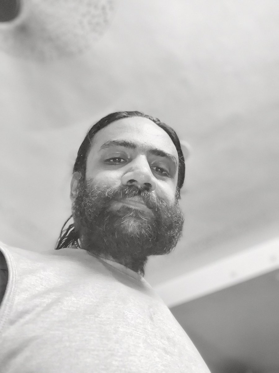 neelang_dave's tweet photo. ЁЯФ▒ No Doubt ЁЯФ▒
For Souls like #Rudrasaadhak , Life's an Eternal #Saavan
#AkhandShraavan
ЁЯзШЁЯП╗тАНтЩВя╕П
Video Courtesy :
@/_mere__mahadev_ (Instagram)
ЁЯЩПЁЯП╝
#RudrasaadhakQuotesтЬНЁЯП╝ https://t.co/E5nshOadHk
