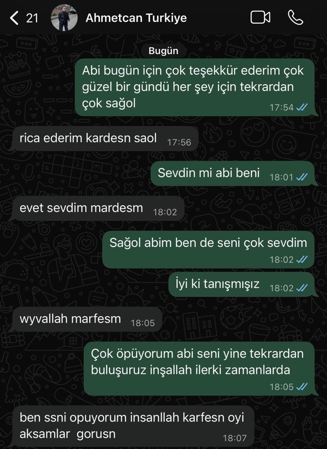 yiitabin's tweet photo. first date sonrası bizim kızı darlayış https://t.co/yzsfowhxqH