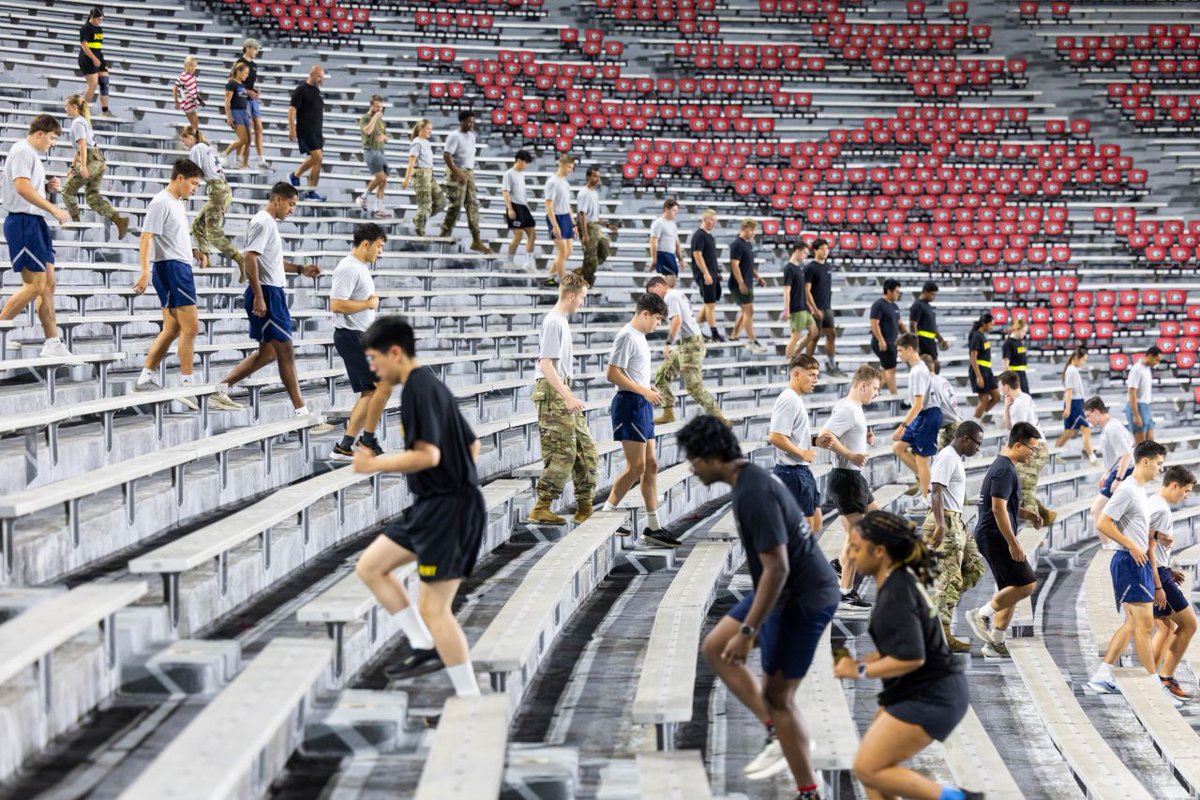 universityofga's tweet photo. This morning, more than 130 students and 80 first responders climbed the stairs in Sanford Stadium to pay tribute to those who climbed 110 stories in the World Trade Center 25 years ago today. 🇺🇸 https://t.co/oS0hgYCh2p