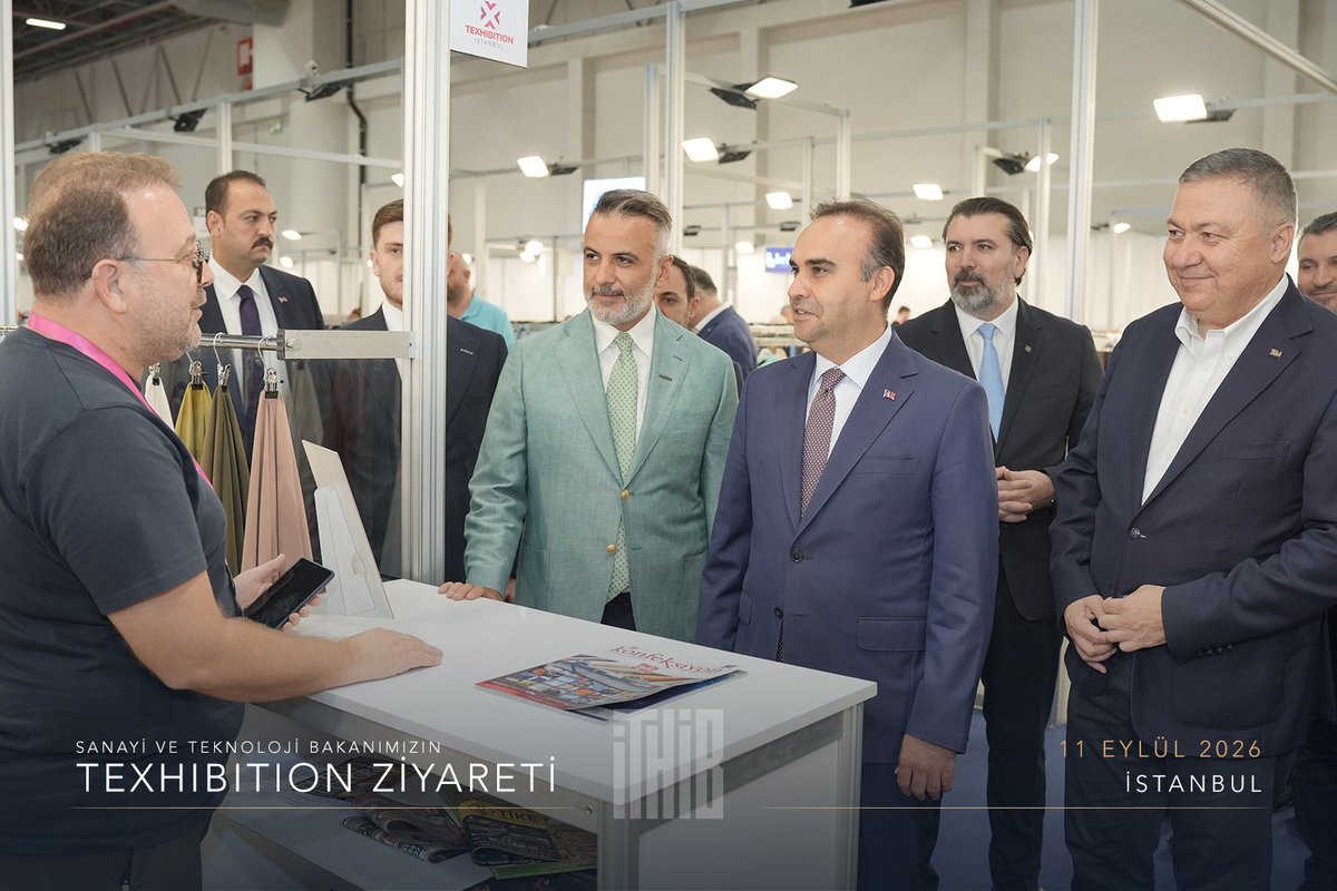 ITHIB's tweet photo. Sanayi ve Teknoloji Bakanımız Sayın Mehmet Fatih Kacır, Texhibition İstanbul Fuarımızı ziyaret ederek TİM Başkan Vekilimiz Sayın Ahmet Öksüz ve Yönetim Kurulu Üyelerimizle birlikte fuarda yer alan firmalarımızın stantlarını gezdi ve sektör temsilcilerimizle bir araya geldi. https://t.co/P7H45t5kAa