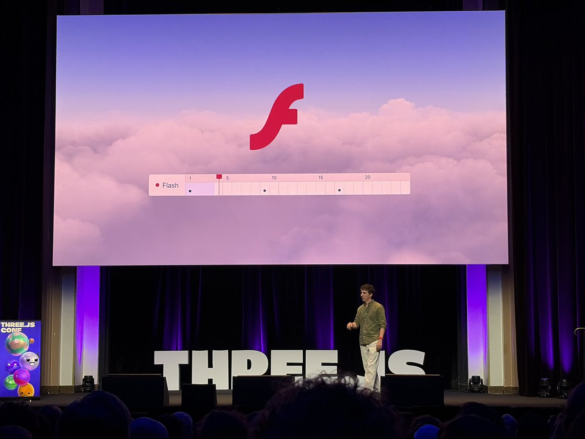 clockmaker's tweet photo. Three.js カンファレンス、みんなFlashのこと言及していて好きすぎだろ!って思いました 笑
#threejsconf #threejsparis https://t.co/pm7DZDBwJU
