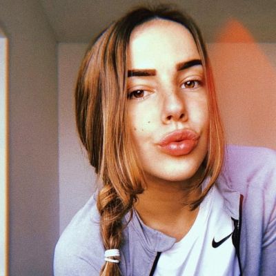 AliceDateXx's tweet photo. Glaubt ihr, dass man sich online genauso verlieben kann wie im echten Leben?

👉 https://t.co/ENsNNVdupO https://t.co/xOf6UoeGgX