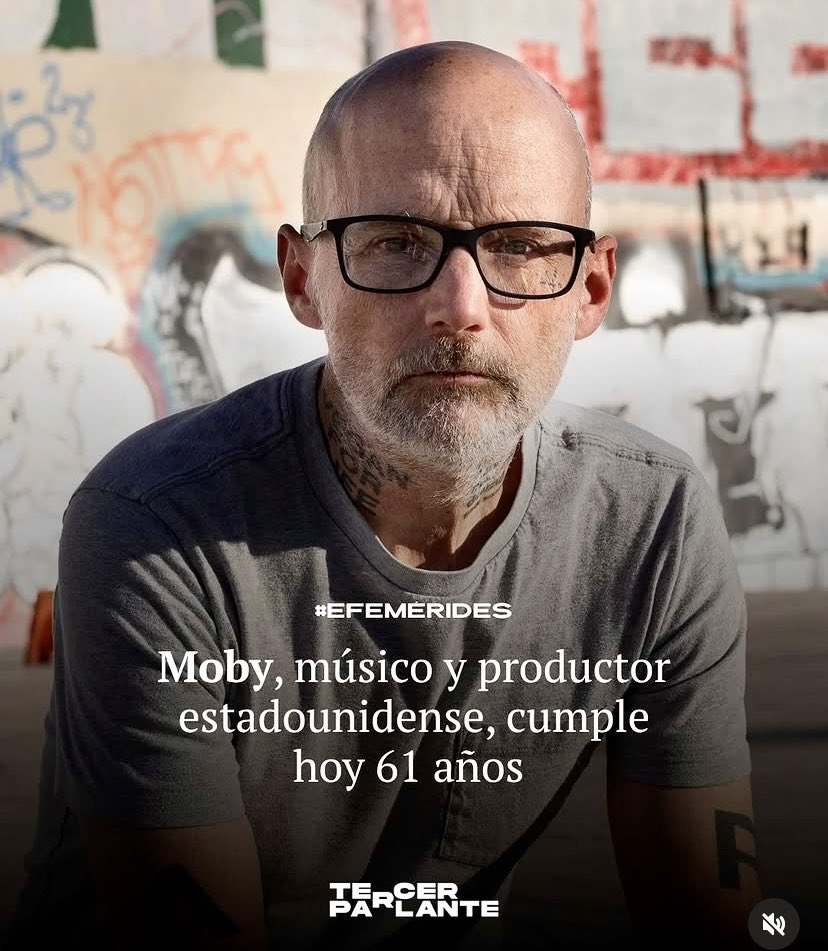 CarlosdiazDirca's tweet photo. @Marialadelradio @oscar_andrew @Reactor105 Dale una llamada a Moby de cumple 🎉#telefonito https://t.co/wwtsNwqHgf