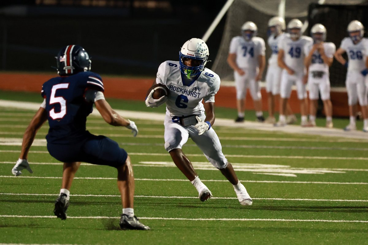 RockhurstFB's tweet photo. Top offensive performances from 34-0 win over SME:
• G. Miller '27 - 10/12, 144 yards, 3 TD, Rush TD
• C. Lewandowski '27 - 10 rush, 61 yards; 10 tackles, sack
• T. Johnson '28 - 4 rec, 86 yards, 2 TD, Rush TD; 5 tackles, INT
• T. Williams '28 - 3 rec, 35 yards, TD; 4 tackles https://t.co/aLTTZfQqDo