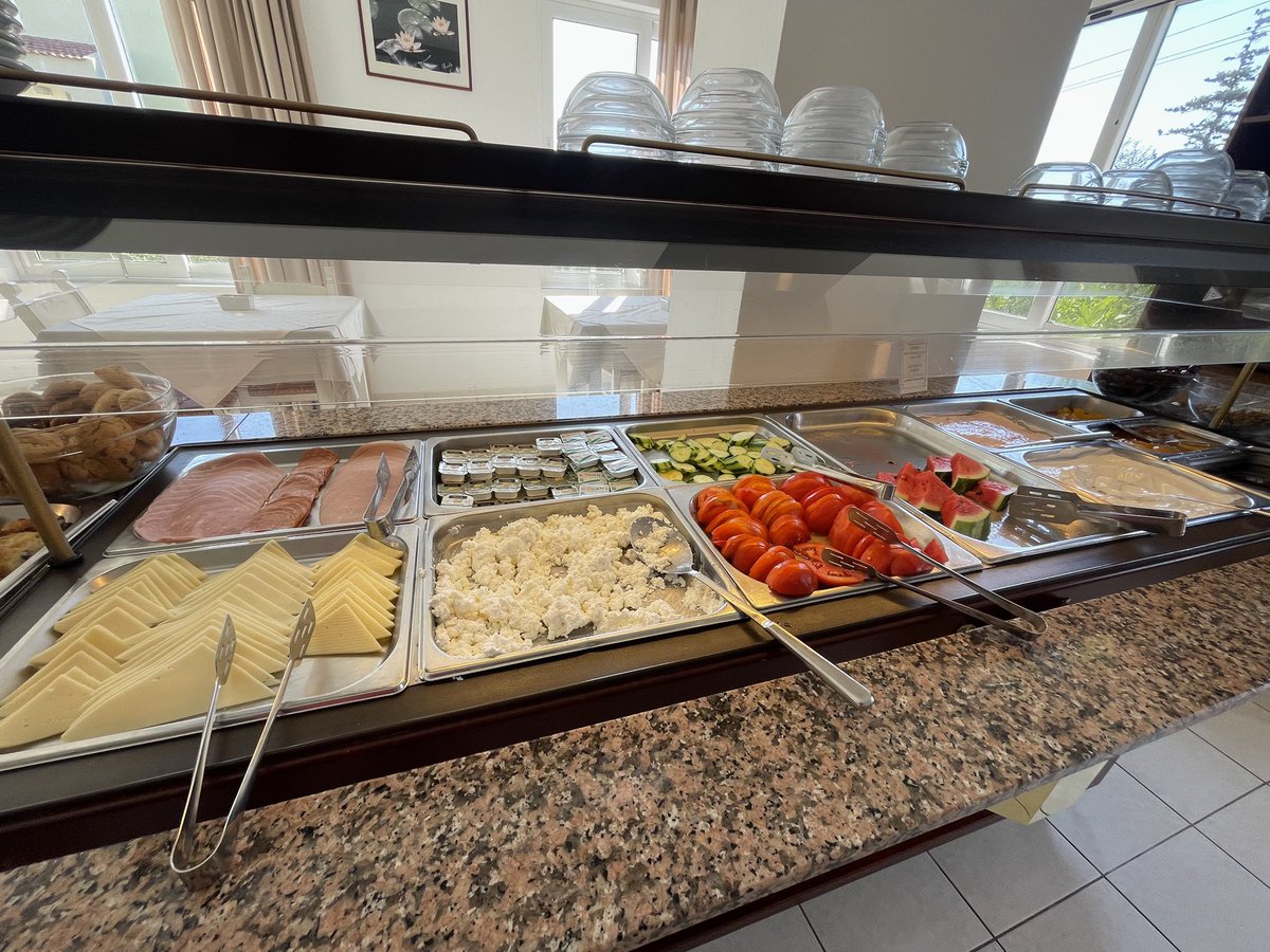 VardisHotel's tweet photo. 🌿 From Our Land to Your Plate 🫒
From our own fields and olive grove, we carefully harvest organic, locally grown produce, bringing the authentic flavors of Crete straight to your table.
#VardisOliveGarden #CretanCuisine #OliveGarden #FarmToFork #organicfood https://t.co/bNoOJx1HwM