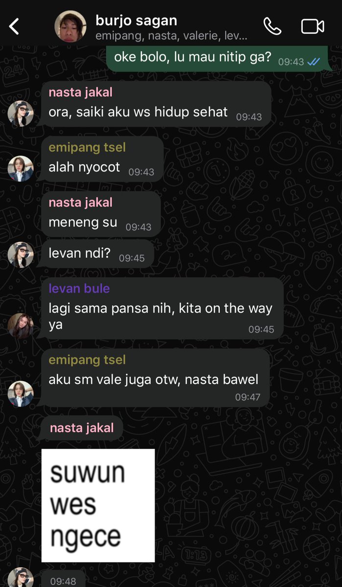 elventrooo's tweet photo. one tweet au
#milklove #namtanfilm #emibonnie #viewmim #lenamiu 

perbedaan anak feb sama fik kalo mau makan https://t.co/txCCFAn1Wf