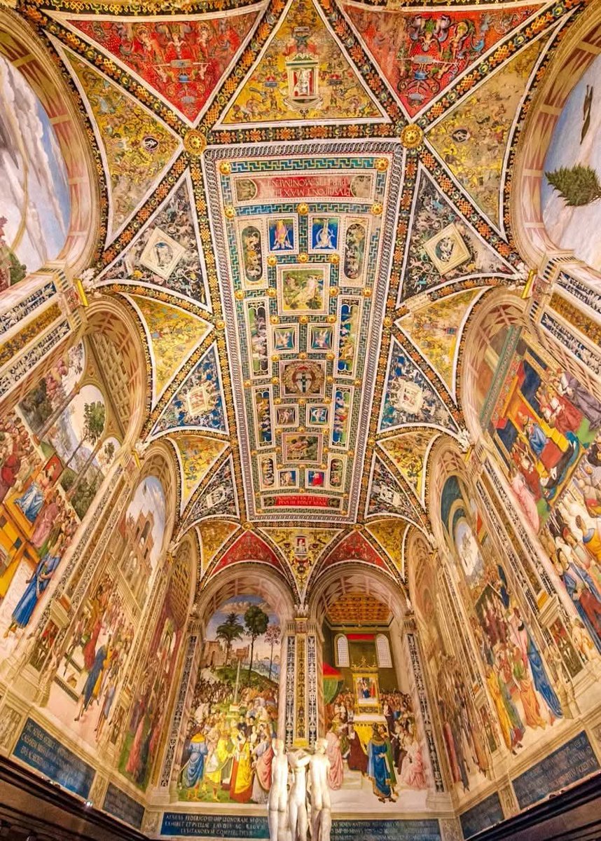 MozartCultures's tweet photo. This is your sign to visit Siena https://t.co/RB0R3juLj2