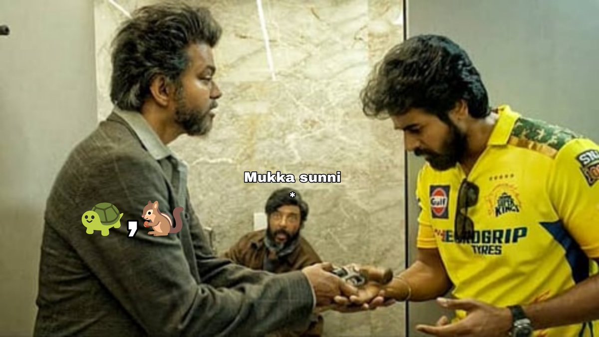 Pain_onz's tweet photo. Naalaiku Seniors ku mukiyamana naal Thambingala antha mukka sumni ah neengaley paathukonga https://t.co/hnC4S6AmXA