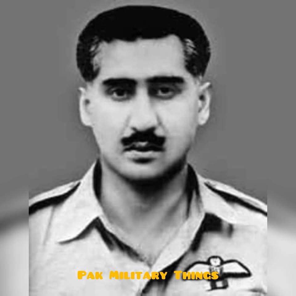 PakMilitary132's tweet photo. 11 September 1965 💔🇵🇰
shahadat anniversary of Sqn Ldr Muhammad Iqbal Shaheed
Shahadat anniversary of Sqn Ldr Munir Ud Din Shaheed
Shahadat anniversary of Lt Col Abdul Rehman Shaheed
#pmt #pakarmy @DGPR_PAF #ispr https://t.co/PwM5JkAwkx