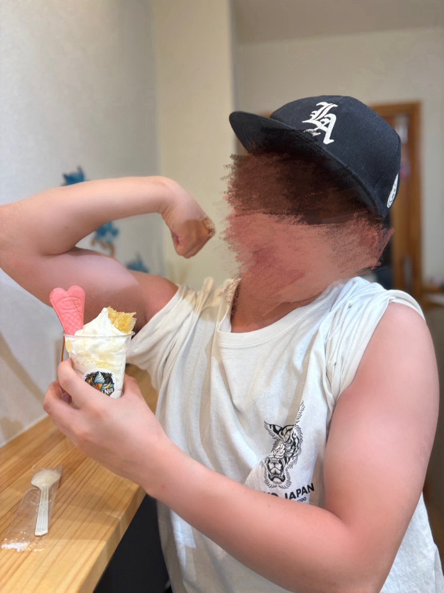 kooo_2004's tweet photo. 筋トレ誰か教えて〜🥺 https://t.co/MDDyUjwBIx
