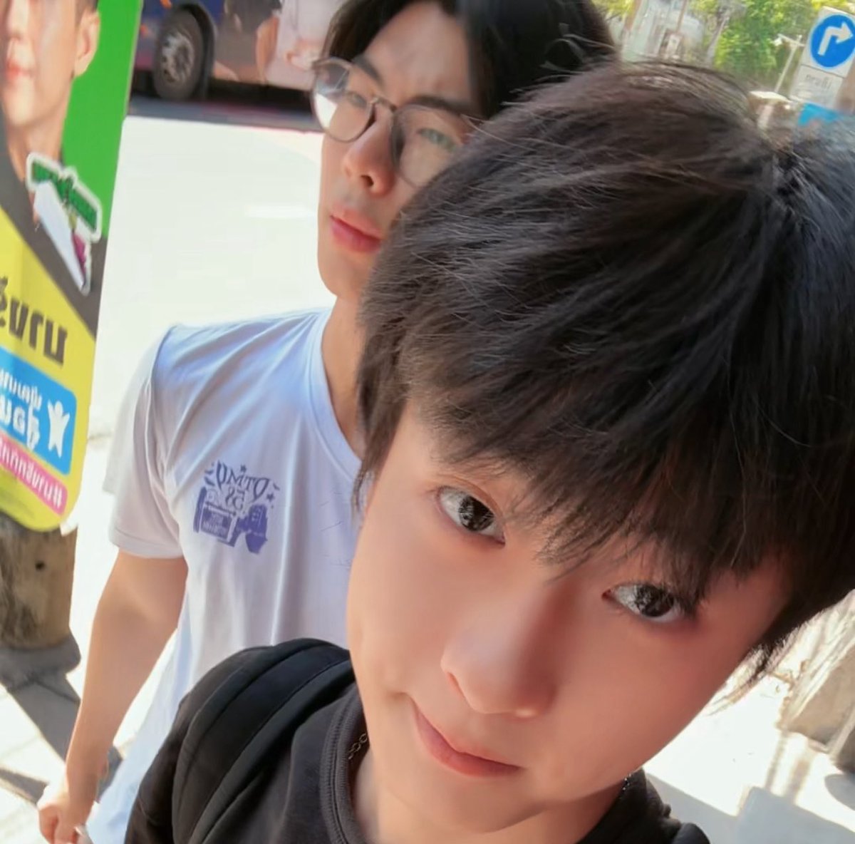 jmdwei's tweet photo. : พี่เหว่งรักตุ๊กมั้ย 

: ตุ๊กพี่เดินอยู่ https://t.co/Q8VEt4V2Mz