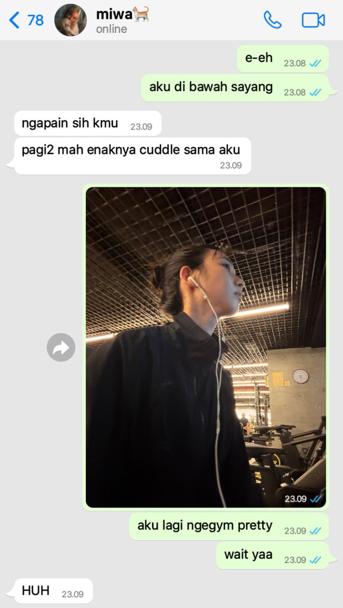 lighterlatte's tweet photo. — miwa🐈 and her kakak🦖 as a pasangan living together

Winrina/Jiminjeong one tweet Au https://t.co/RRqeB3pczI