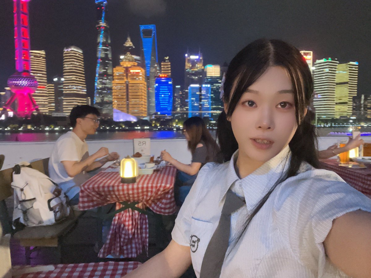 dangao0709's tweet photo. 吃完晚餐，好想瑟瑟呀🥵 https://t.co/cY3qa6Xe9f