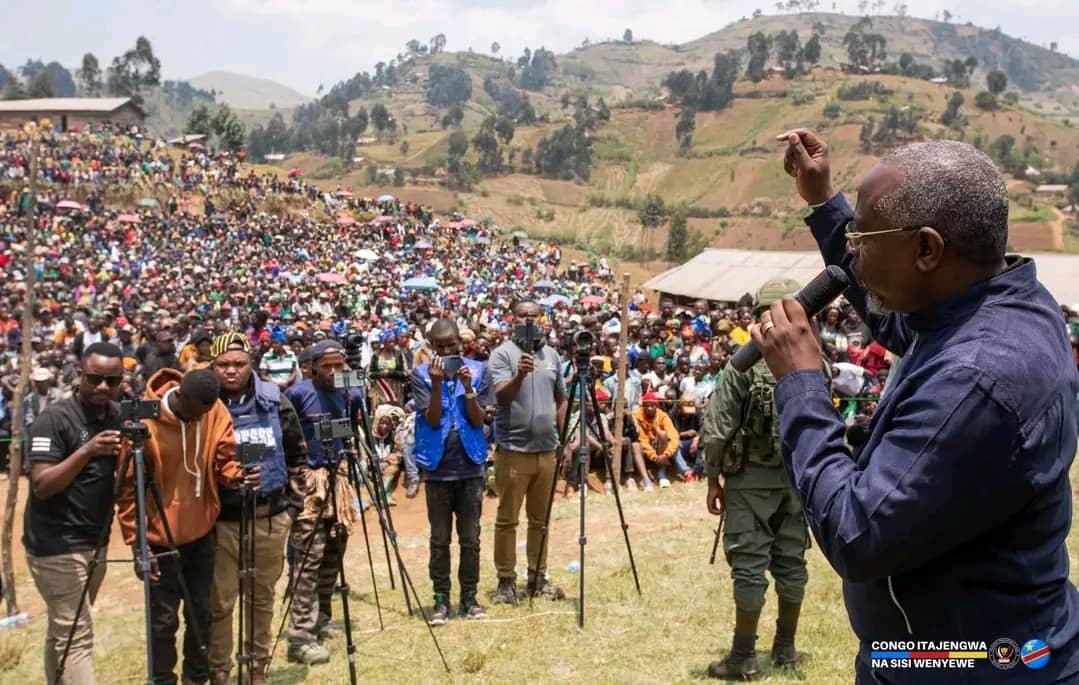 Mapendo_Off's tweet photo. AFC/M23 extends condolences to the bereaved families and expresses its deep compassion to the injured as well as to all those affected by this painful catastrophe. It announces that it has mobilized all necessary assistance to meet the urgent needs of the victims. @hrw
@Refugees https://t.co/jDeRI5B7gs