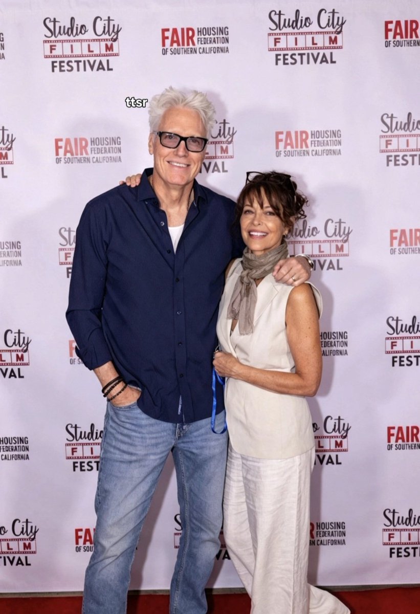 Silversmeasures's tweet photo. Thomas and Mary on the red carpet at the Studio City International Film Festival!! 💞
They attended the festival for the screening and premiere of the short film #KickTime, which they produced.
The event took place at the Laemmle NoHo 7 theater located in North Hollywood, California. 😎
Hopefully we don't have to wait to long here in the UK to see it!! 🙏
#HappyFriday