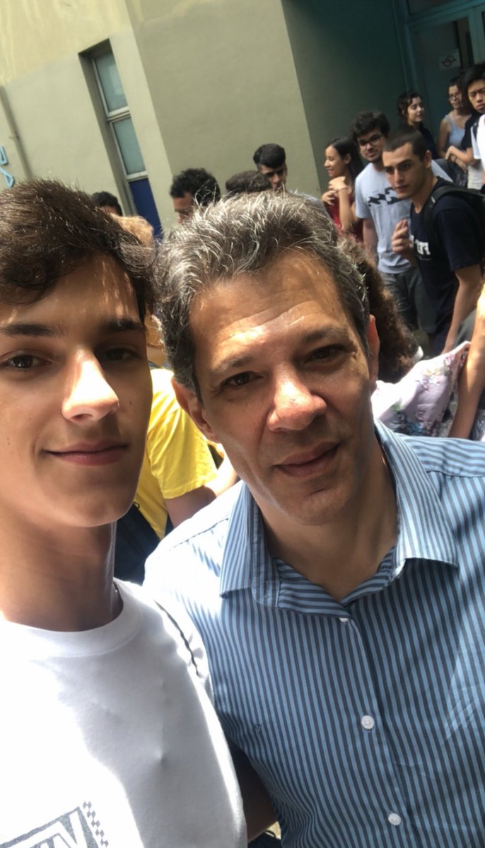math_theodoro's tweet photo. de todas as coisas que já inventaram sobre mim nesse site, o que mais me ofende é dizer que sou de direita. https://t.co/IFLiO6cV3S