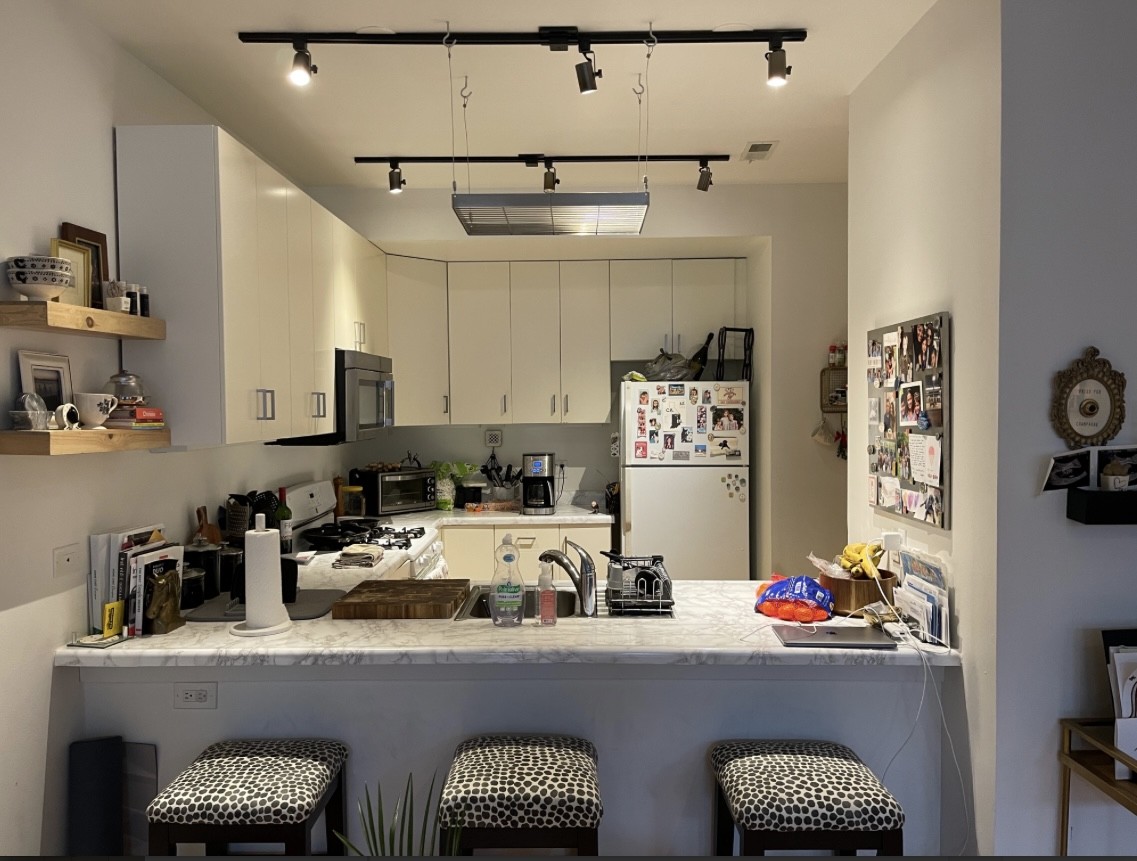 Barlson41's tweet photo. Not every deal needs a full gut. Sometimes the money's in a clean light lift. 

Bought this 6-unit walk up in West Town for $2M. Tree lined streets, restaurants, bars, shops, transit all walkable.

Building was gutted 10 years ago so everything behind the walls was solid. Was grossing $162k/year when we bought it. Buying at a 5.75% cap rate doesn't normally make sense for most value-add plays, but we knew the building had potential. 

Budgeted $450k for the rehab, finished 6 months early and under budget.

Now grosses $331,980/year, valued at $3.63m. (6.5% cap, 5% vacancy, 25% expense ratio.)

Whether you're investing or just love this stuff, always happy to talk shop. DMs are open.