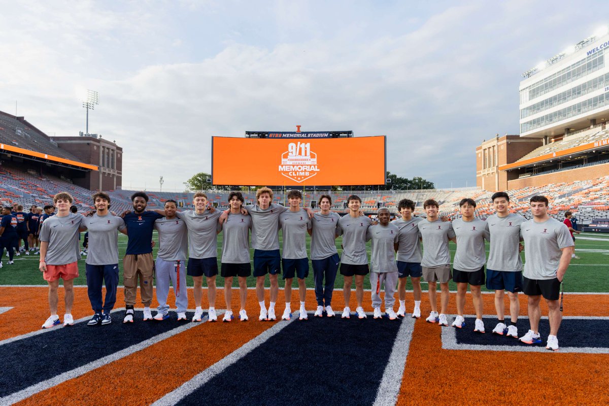 IlliniMGym's tweet photo. Remembered the first responders and the lives lost while participating in the 9/11 Memorial Climb. https://t.co/TLQgBfl5Ck
