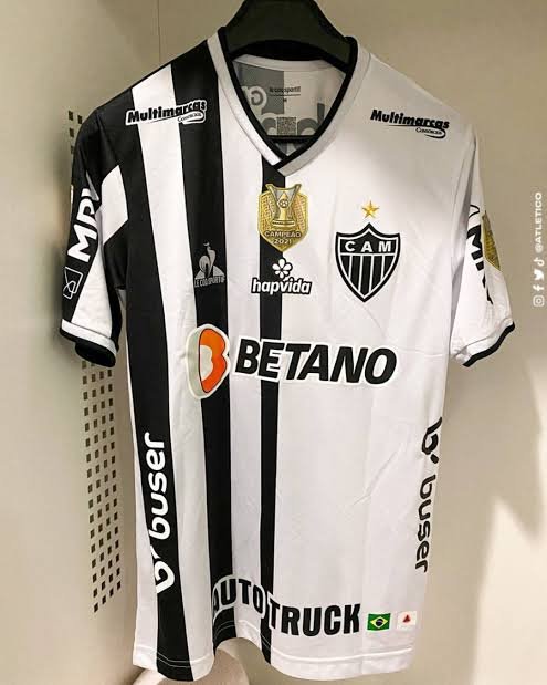 Arcebispo13's tweet photo. Tem dias que acho horrível....

Tem dias que acho fodastica..... https://t.co/q00PEAW0F2