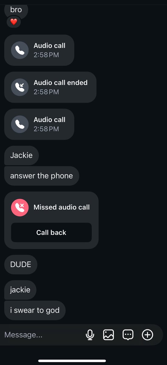 kkiextc's tweet photo. fuck out my phone we not even dating (i answered the first call to just laugh in his face) https://t.co/HCmjhPUu7s