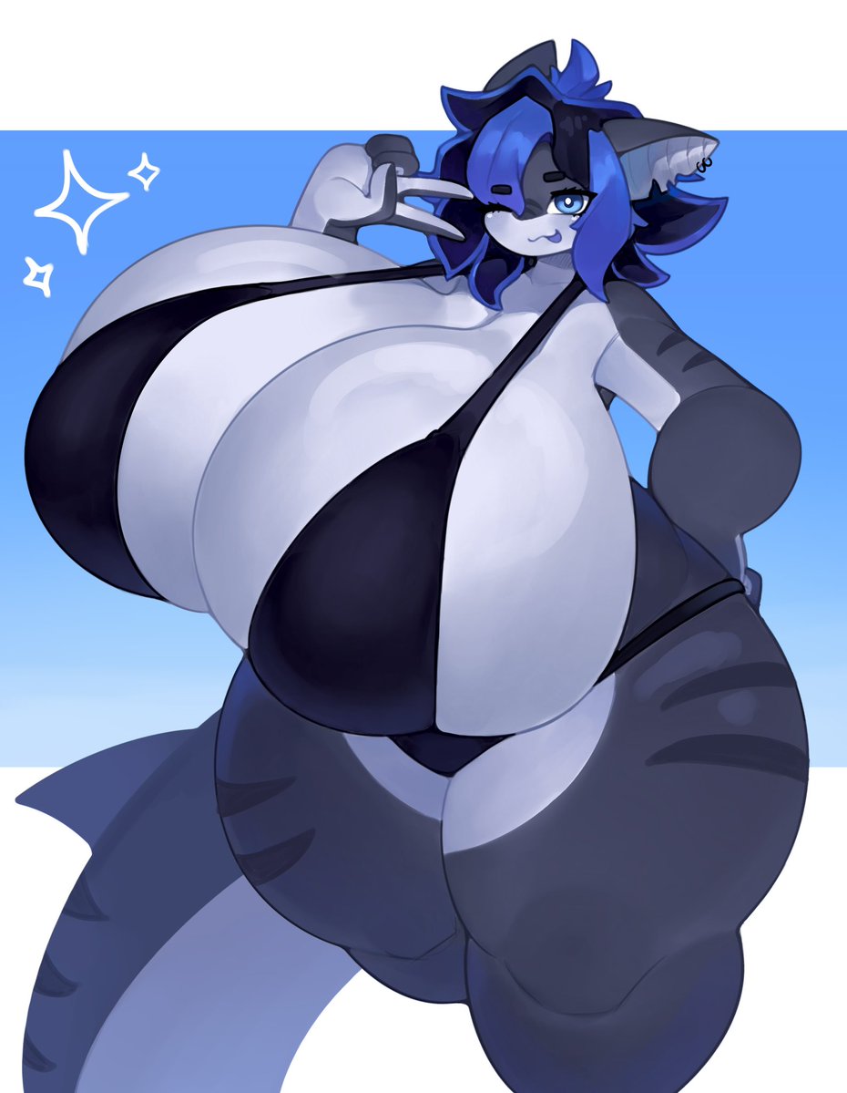 wooooziee's tweet photo. (I know shark week is way past over) @nonarycubed https://t.co/mMlmKDbLCS