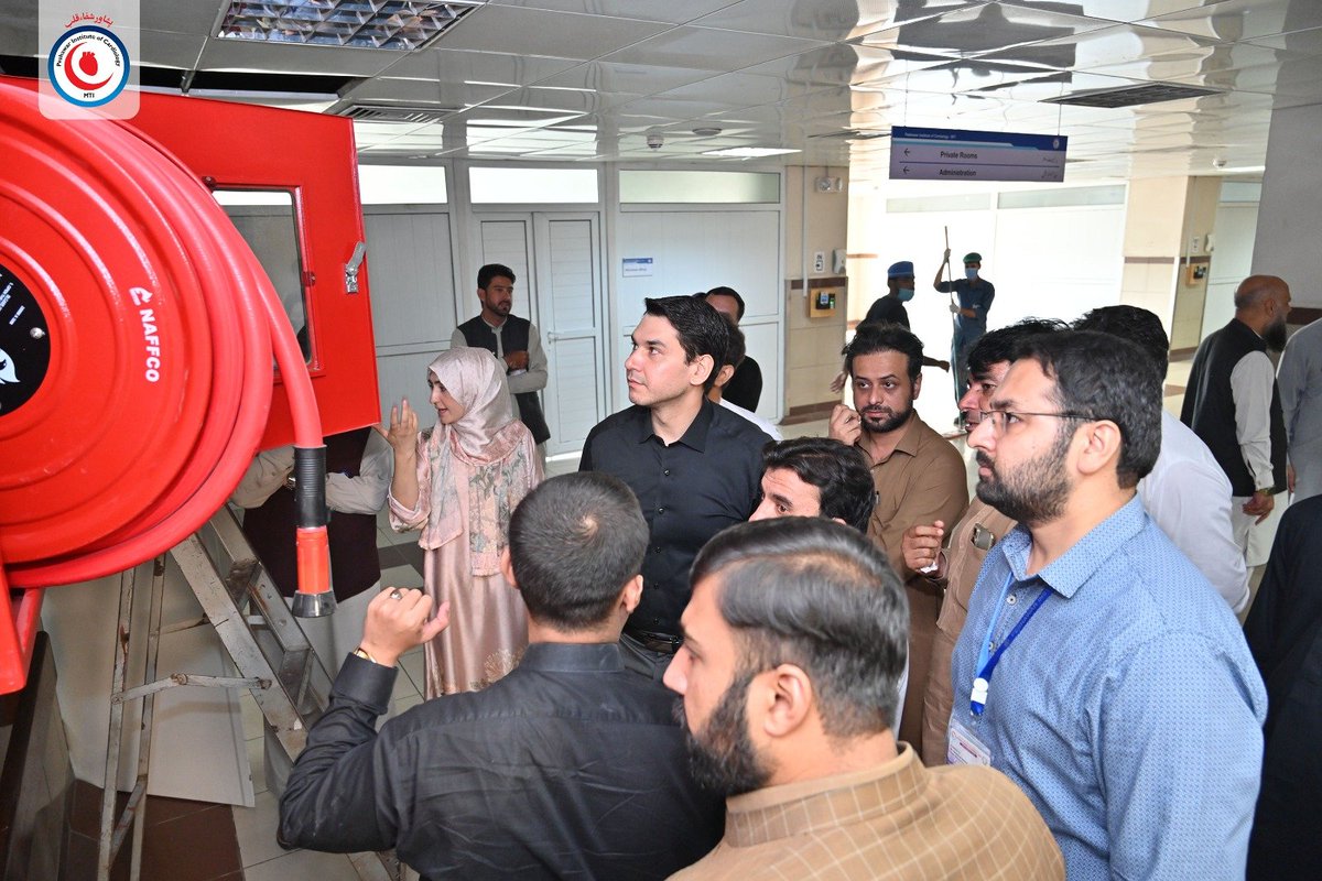 PICMTI's tweet photo. 𝐏𝐑𝐎𝐀𝐂𝐓𝐈𝐕𝐄 𝐅𝐈𝐑𝐄 𝐒𝐀𝐅𝐄𝐓𝐘 𝐀𝐒𝐒𝐄𝐒𝐒𝐌𝐄𝐍𝐓 

@PICMTI hosted the @kp_hcc team for a Proactive Fire Safety Assessment, reviewing safety documentation, emergency drills, preparedness measures, protocols, and hospital areas. https://t.co/CjaPzP4Yq9