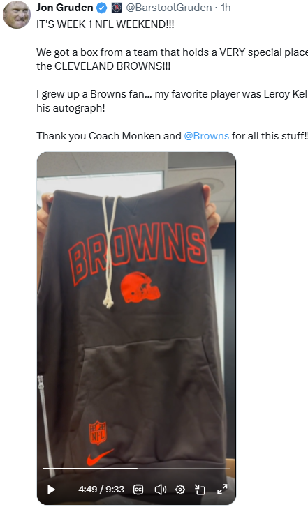 murphy_76_'s tweet photo. @BarstoolGruden @Browns Okay, this is slick. Feel free to send one my way! https://t.co/Yj0CqF9fWD