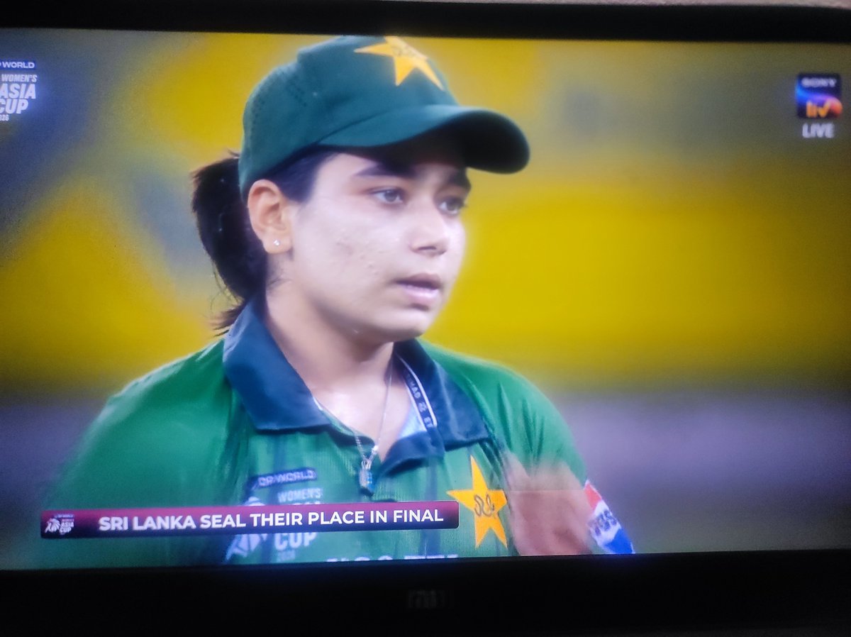 ImSatyasingh9's tweet photo. Pakistan women lost their race for #asiacupwomen2026
Good they saved their ass from another humiliation.
Srilanka women will face India women in Final 🤟🏻
#SLVsPAK https://t.co/UqODPQHk1W