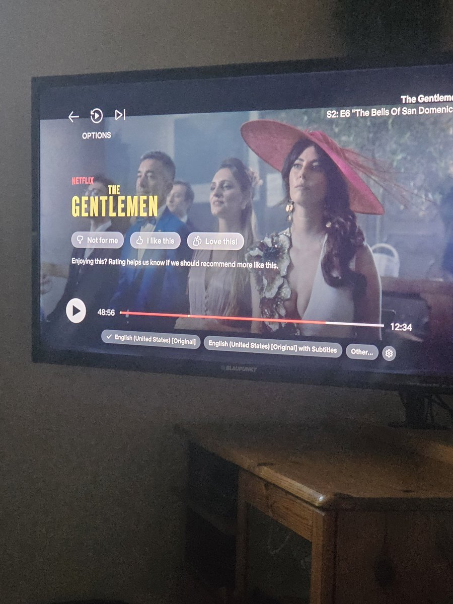 LeFae5's tweet photo. @eyeveethedog Well...that's weird...im on that exact scene. Had to pause the TV! https://t.co/Qs1ugmNgJS